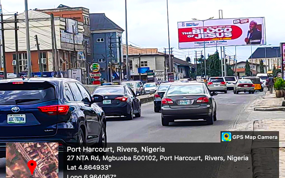 Cantilever Billboard