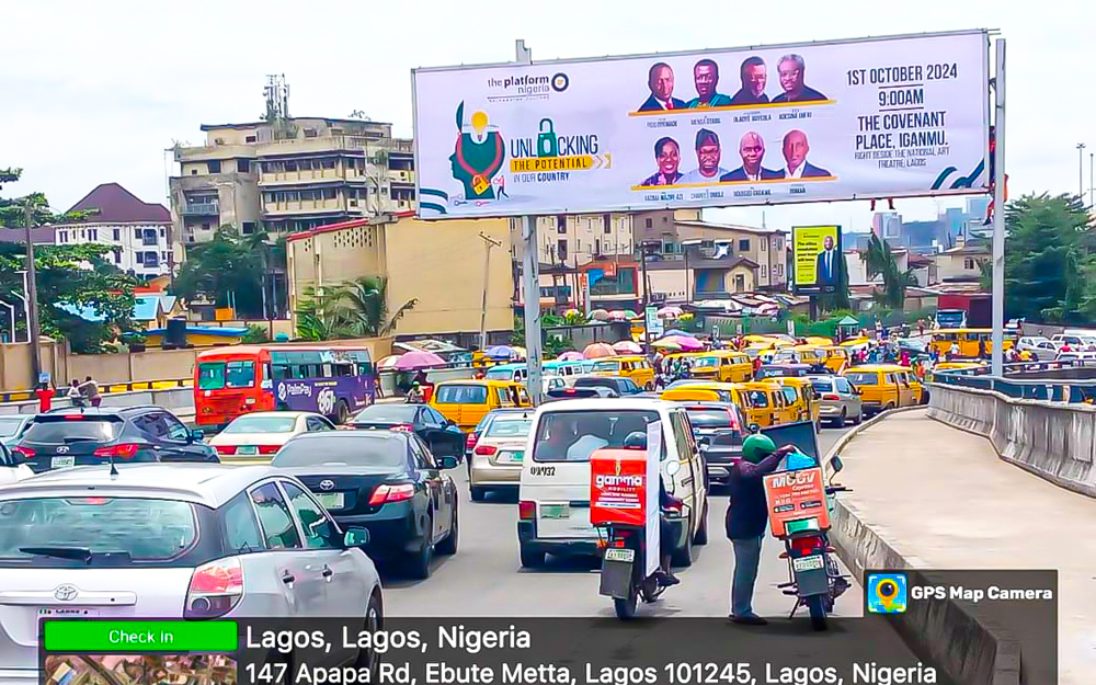 Eye Catcher Billboard