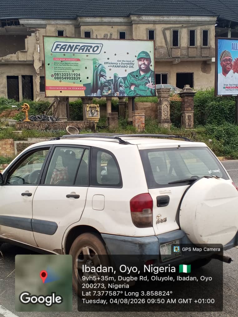 Arith & Paul outdoor advertising campaign